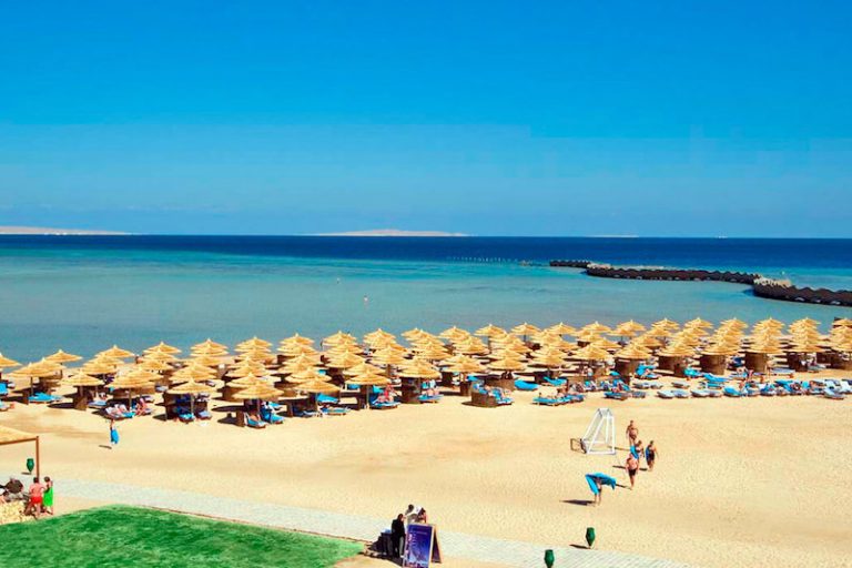 Titanic Palace & Aqua Park Beach Resort