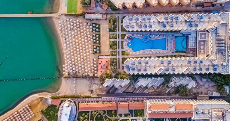 AMC Royal Hotel & Spa