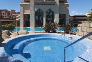 tanie wakacje w hiszpanii