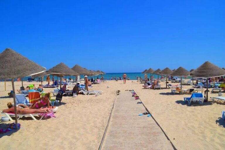 Tropicana Club & SPA