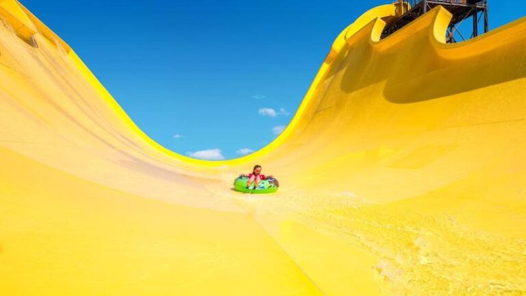 Hawaii Caesar Palace Aqua Park