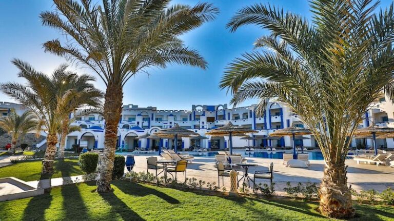 Coral Sun Beach