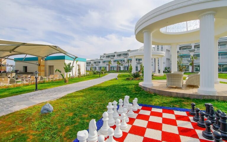 Limak Cyprus Deluxe Hote