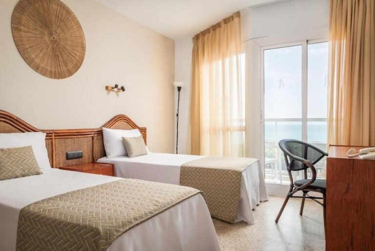 Hotel Cartago Nova By ALEGRIA