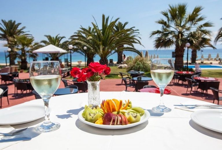 Bomo Assa Maris Beach