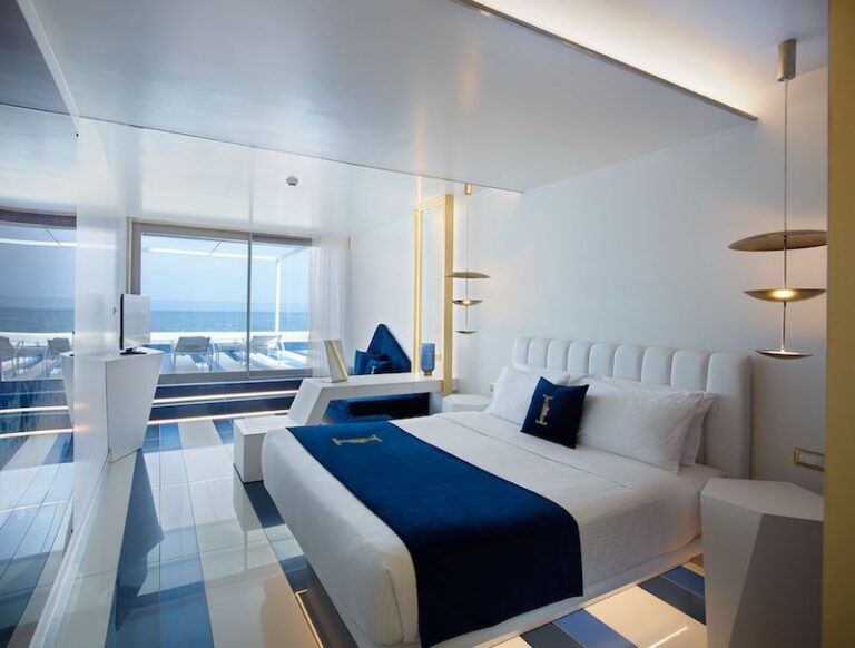 I Resort Beach Hotel & Spa