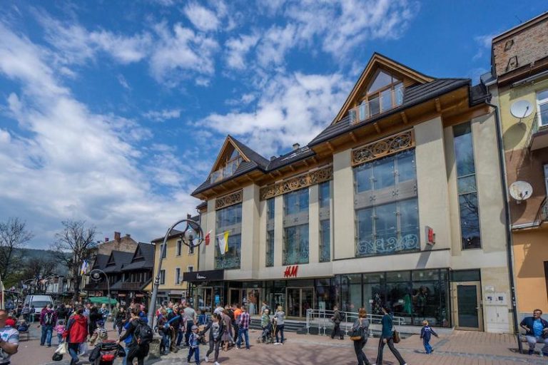 Apartamenty i Pokoje Krupówki 49