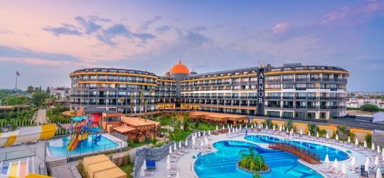 Arnor de Luxe Hotel & Spa