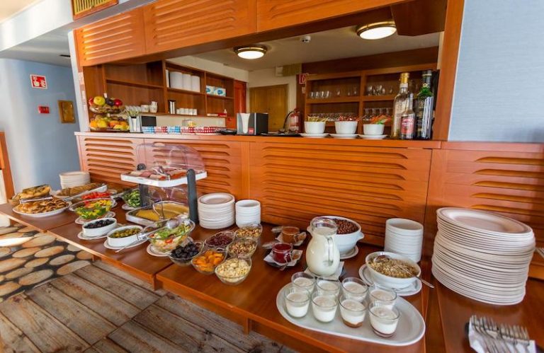 Grand Jules - Boat Hotel