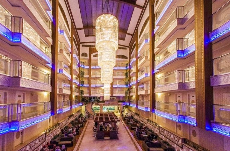 White Gold Hotel & Spa