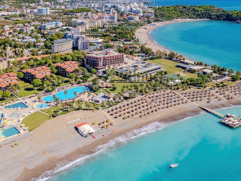 JUSTINIANO CLUB PARK CONTI