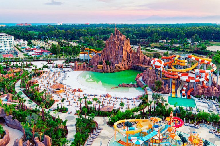 The Land Of Legends Kingdom Hotel