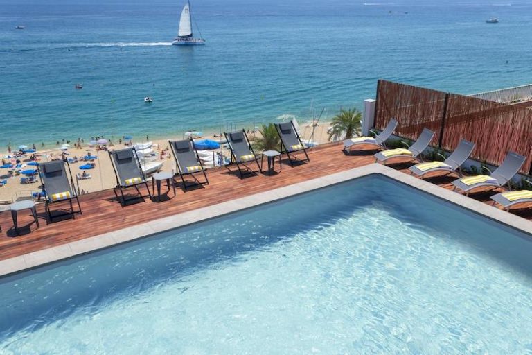 GHT Miratge - Only Adults