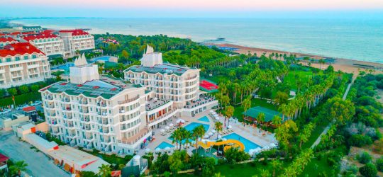 Royal Atlantis Beach