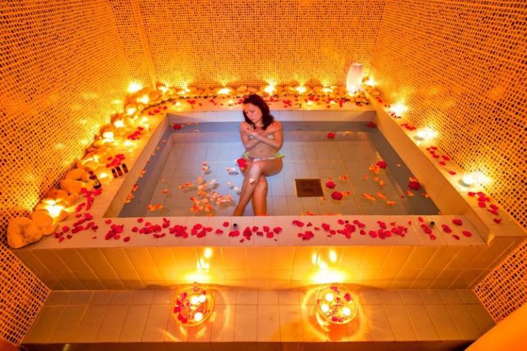 Hotel Poseidon Palace