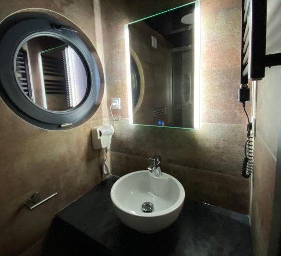 Houseboat Porta Mare