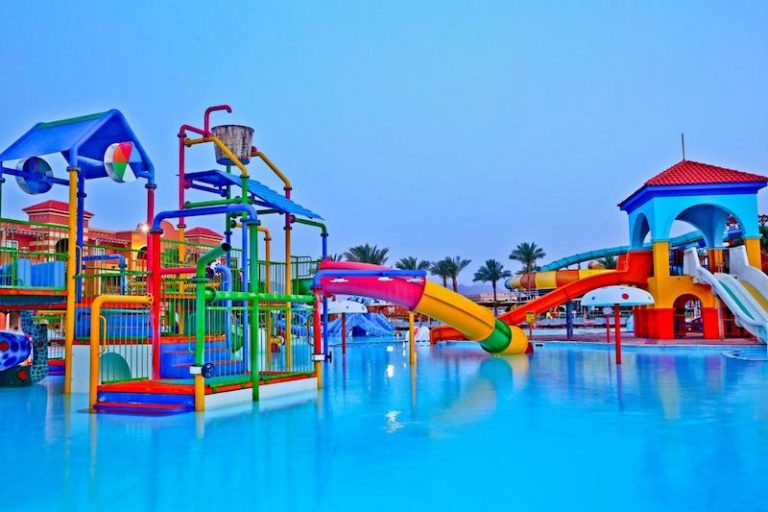 Charmillion Club Aquapark