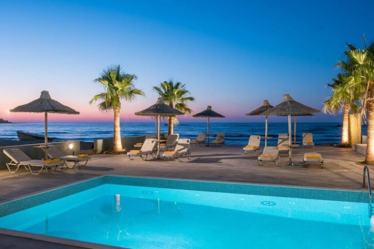 Compass Stalis Beach