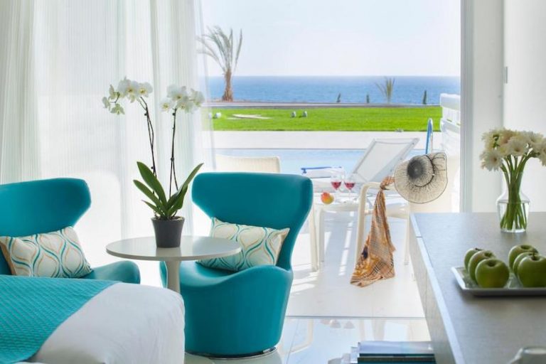 King Evelthon Beach Hotel and Resort