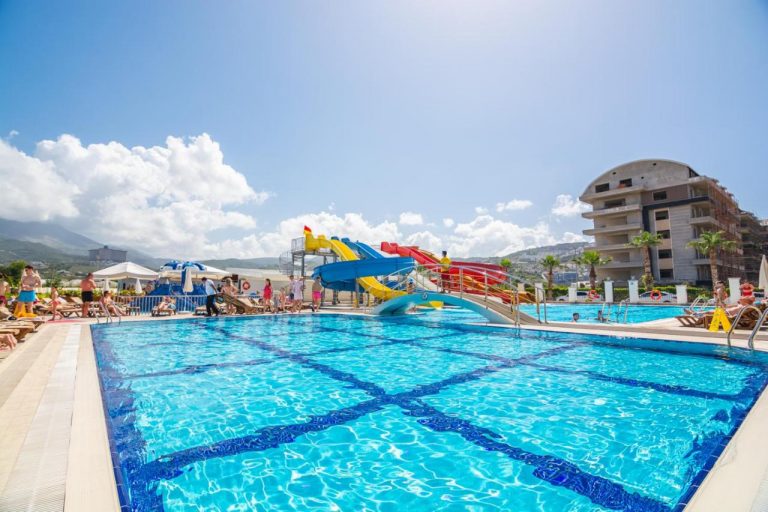 The Lumos Deluxe Resort Hotel & Spa