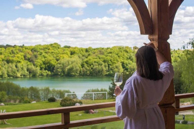 Głęboczek Vine Resort& Spa