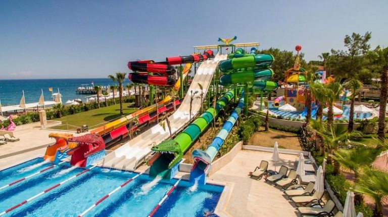 Crystal Flora Beach Resort