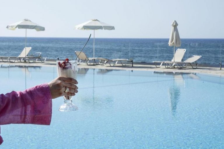 Maritimo Beach Hotel