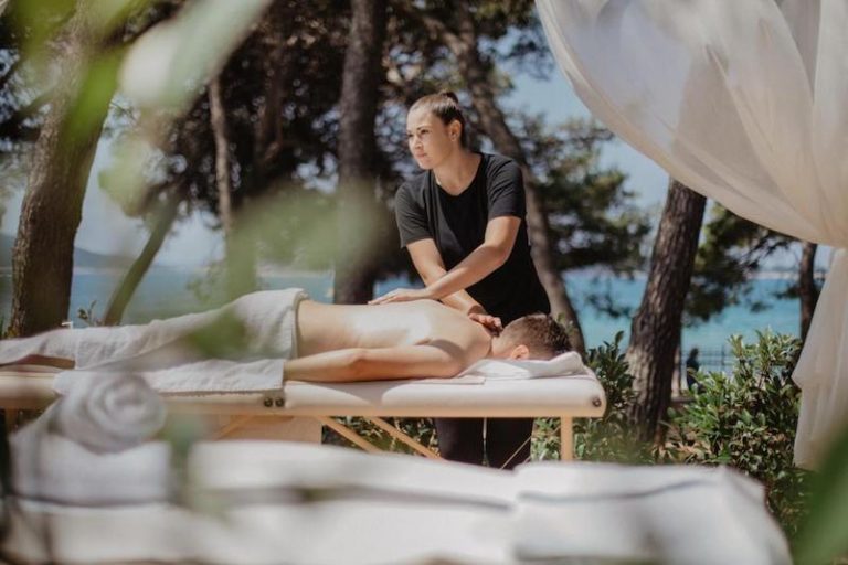 Hotel Villa Arausana & Antonina