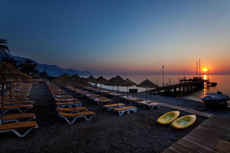 Champion Holiday Village