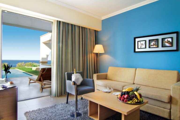 Kresten-Royal-Euphoria-Resort