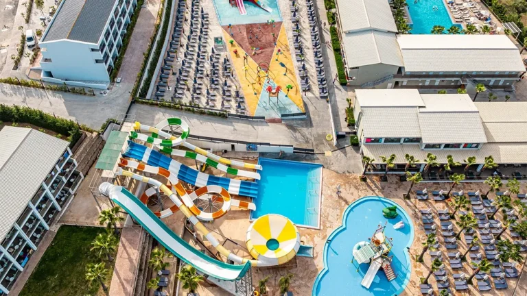 Caretta Paradise Hotel