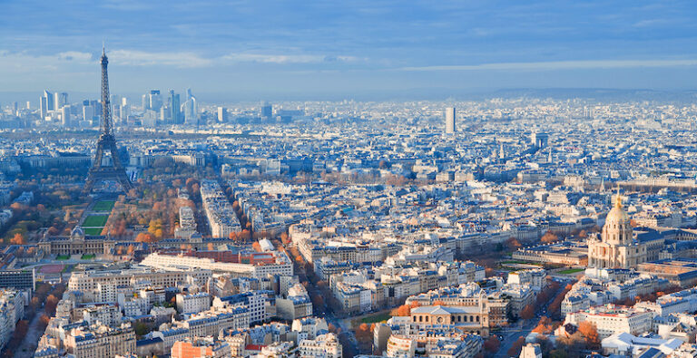 Sylwester w Paryżu z noclegiem