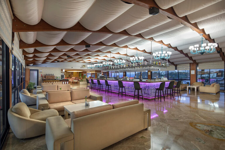 GRANADA LUXURY OKURCALAR