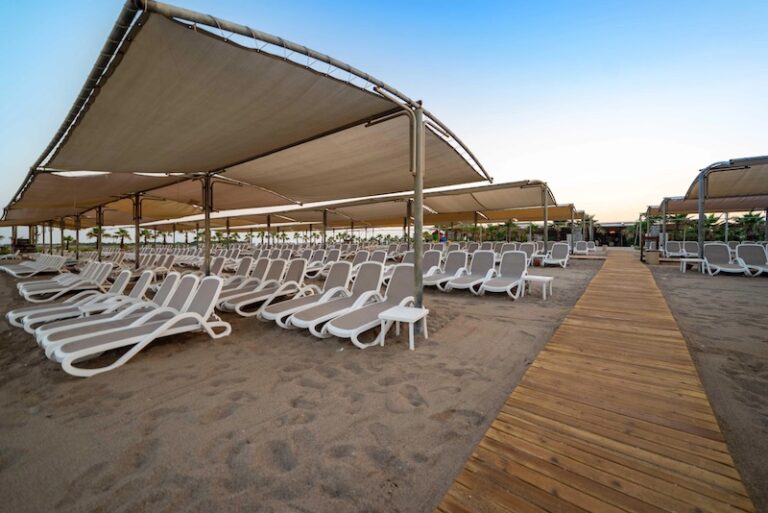 Sunmelia Beach Resort Hotel & Spa