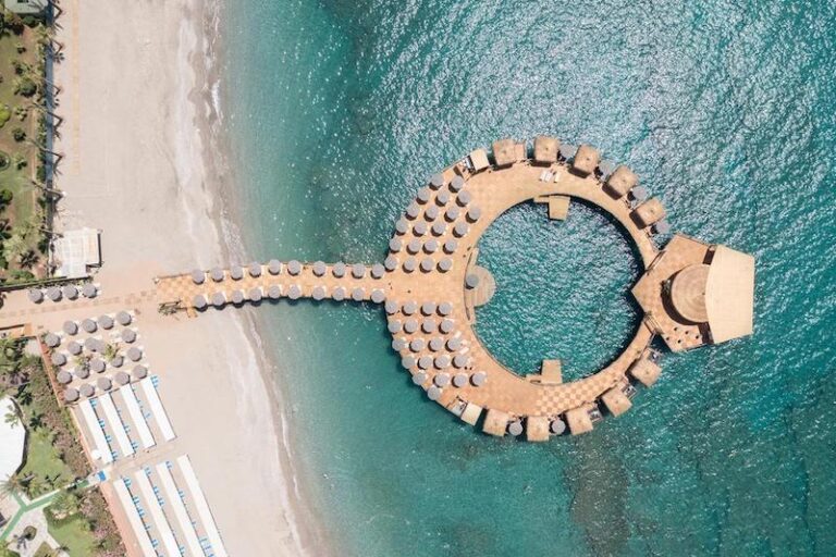 Blue Marlin Deluxe Spa & Resort