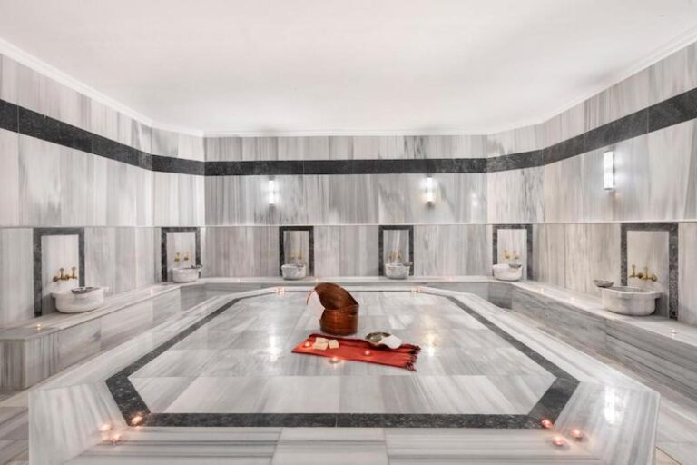 Loxia Comfort Club Side