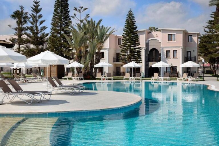 Loxia Comfort Club Side