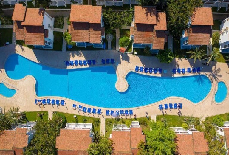 Ganita Holiday Village