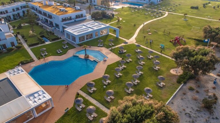 Geraniotis Hotel and Resort