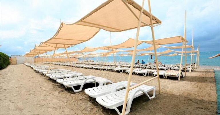 Insula Resort & Spa Hotel