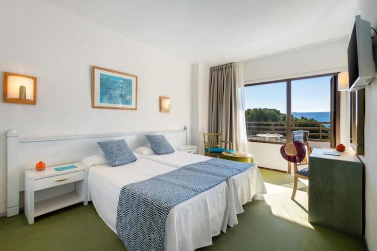 Hotel Vibra Beverly Playa