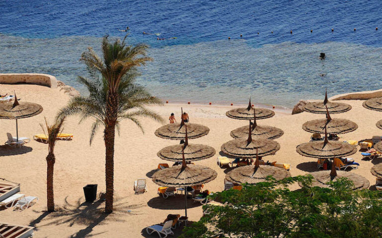 Reef Oasis Blue Bay Resort & Spa