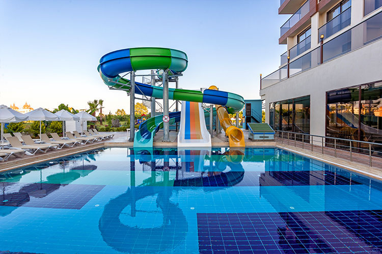 Glamour Resort Hotel & Spa