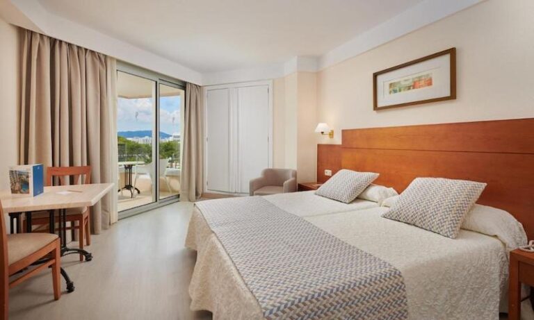 Hipotels Bahía Grande