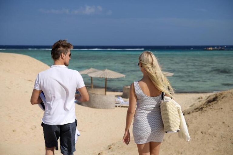 Three Corners Fayrouz Plaza Beach Resort