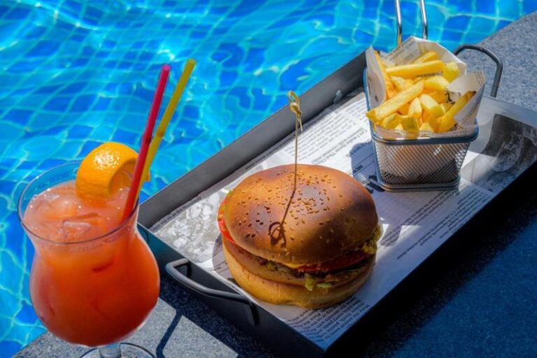 Effect Grand Victoria Hotel