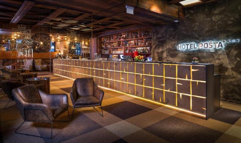Hotel Pošta