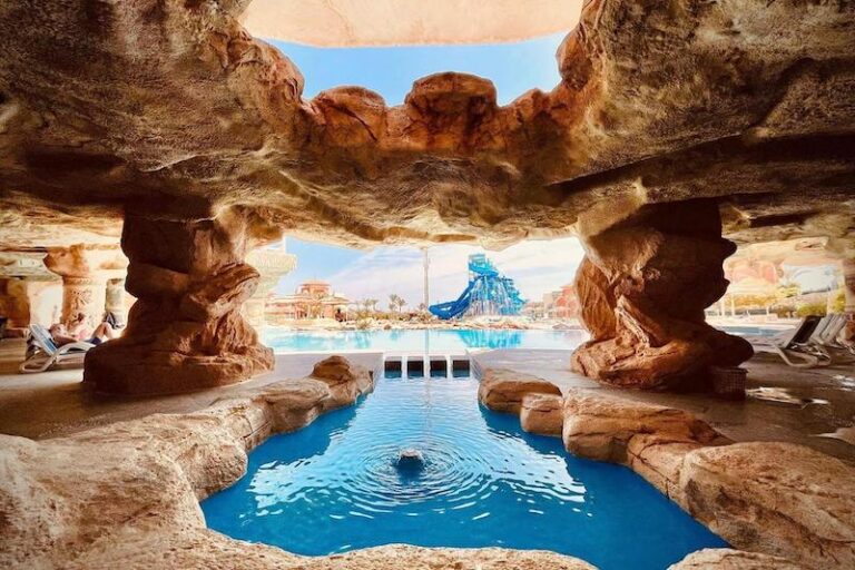 Faraana Heights Aqua Park