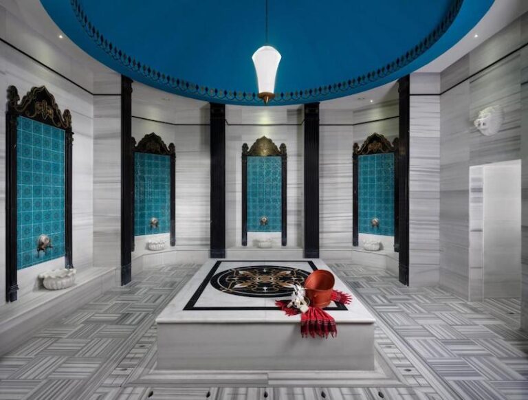 Rubi Platinum Spa Resort & Suites