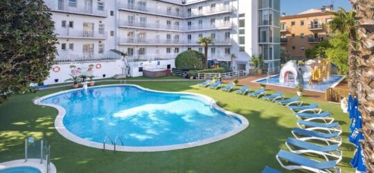 GHT Balmes Hotel, Aparthotel & Splash